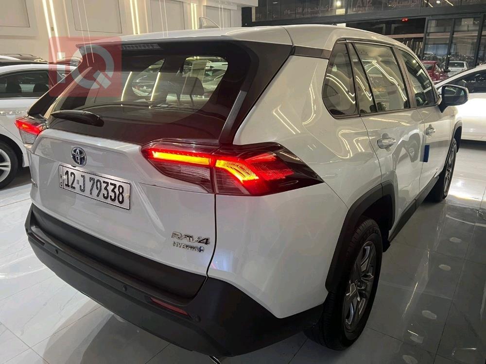 تويوتا راف 4